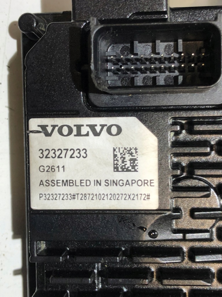 фото №3, Volvo v60 ii камера радар стекло перед 32327233