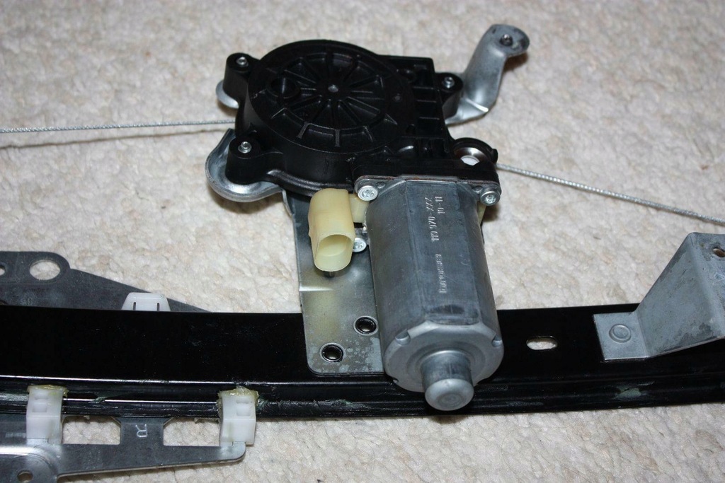 фото №4, Volvo xc90 подъемник стекло правый задняя задний