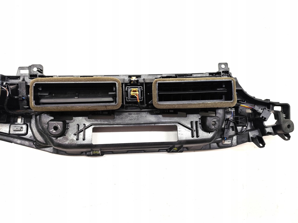 фото №6, Audi a5 8w решітка обдув середня 8w1820902