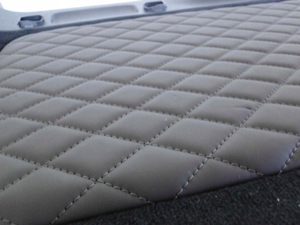 Mercedes g klasa w463 63 amg накладка двері задній Недорого