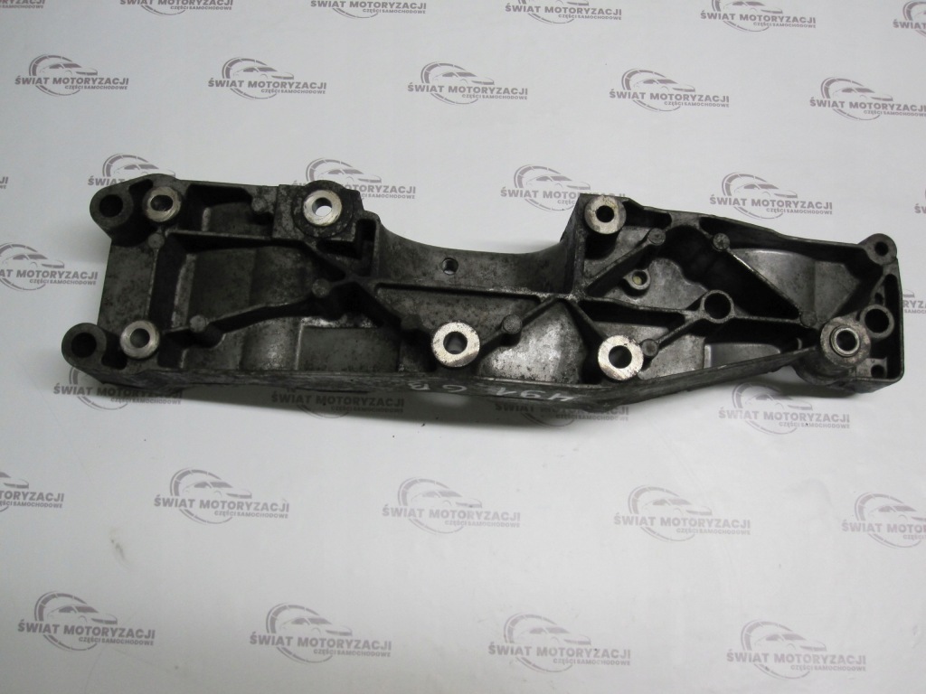 Купити Ford transit 2.4 tddi 04r. dofa 125km ycie-10k019-ba кронштейн генератора