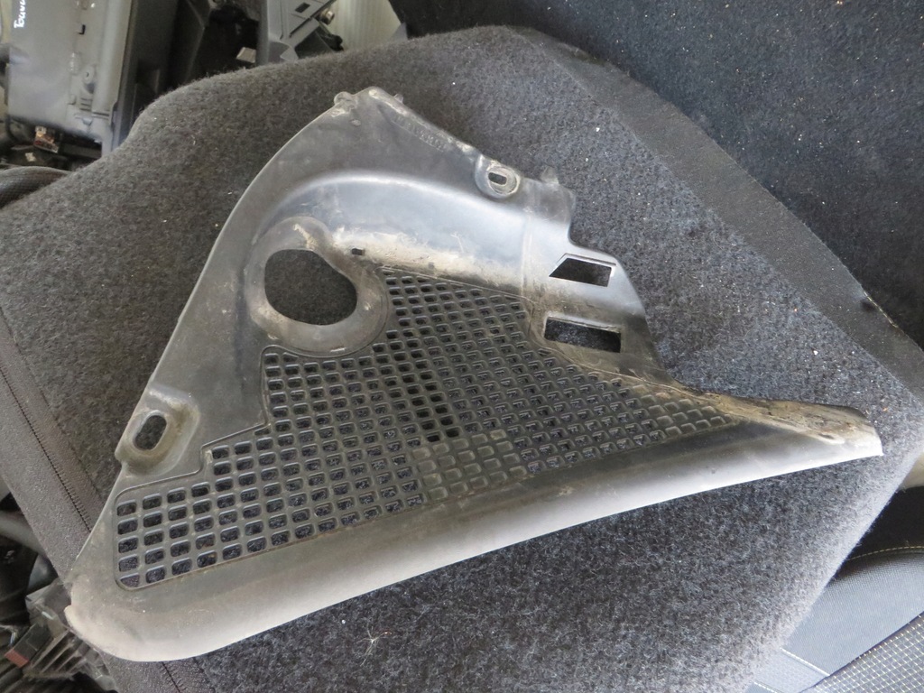 фото №1, Жабо ліва renault scenic iii 3 668630009r x