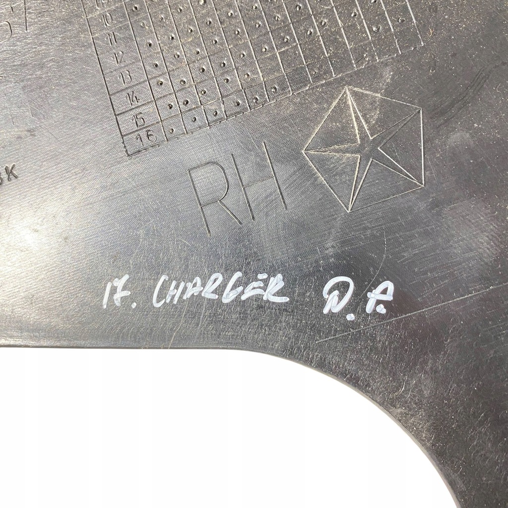 фото №8, Dodge charger 2017 правая сторона защита средняя стойка / c