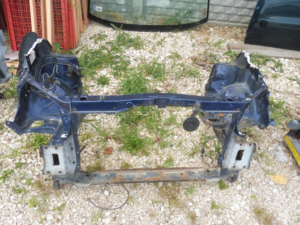 фото №1, Toyota yaris verso ii pas передний