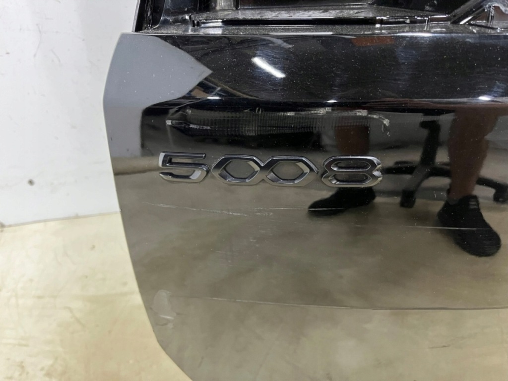 Крышка багажника багажника peugeot 5008 2 ii 17-24r. задняя 9812068877 Оригинал