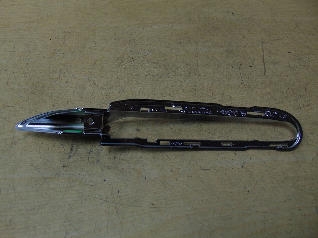 фото №9, Молдинг хром бампера mercedes w251 r klasa права