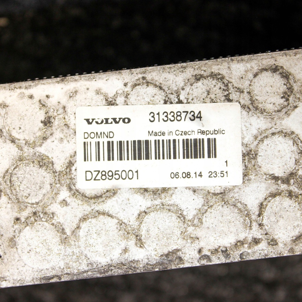 Volvo v40 2014 радиатор воздуха наддувочный / интеркулер 31338734 Недорого
