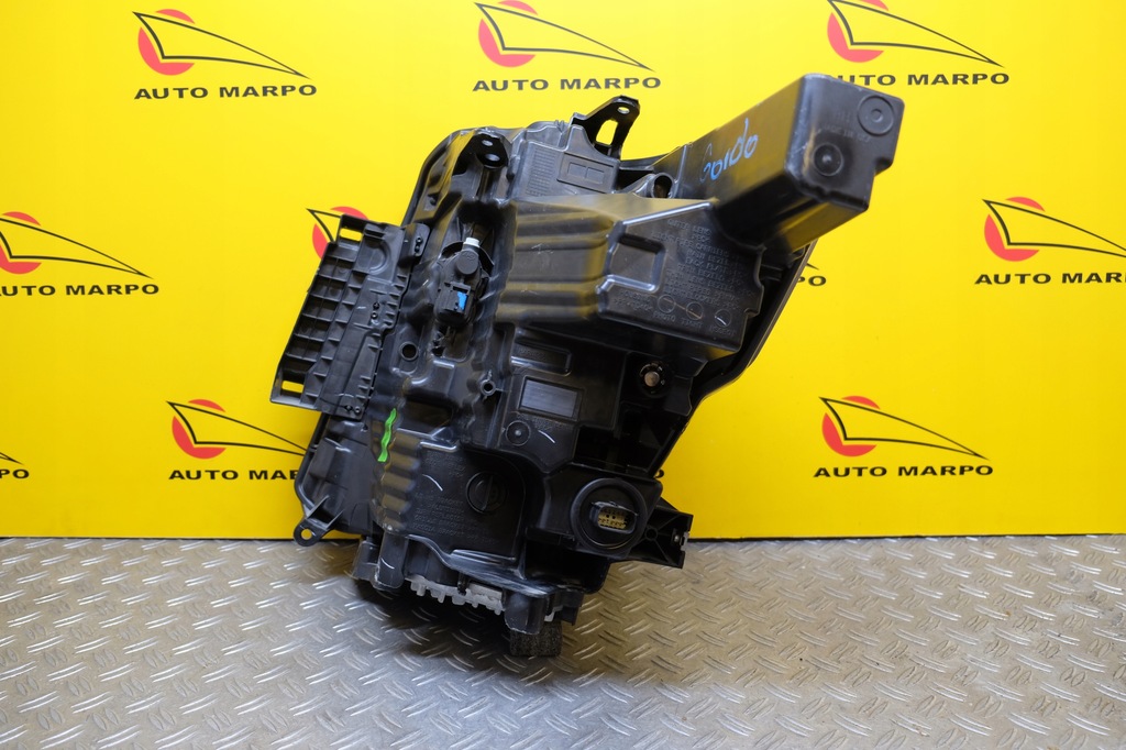 фото №11, Nissan titan 2020- фара лампа high grade full led правая usa