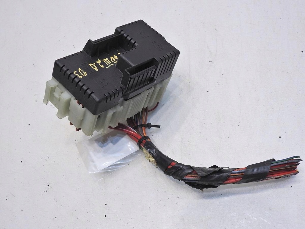 фото №6, Коробка запобіжників volvo v70 iii 2.0 d3