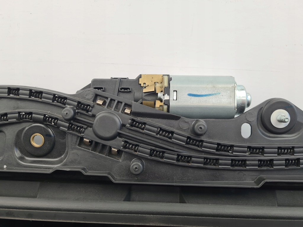 фото №8, Bmw x4 f26 люк 1740786a