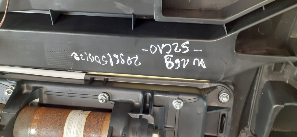 фото №9, Mercedes w169 a-klassa консоль приборная панель подушка безопасности