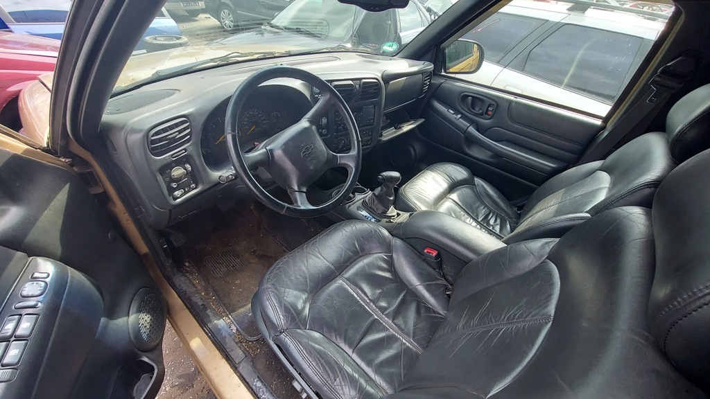 фото №5, Ліва поворотний кулак перед chevrolet opel blazer 4.3