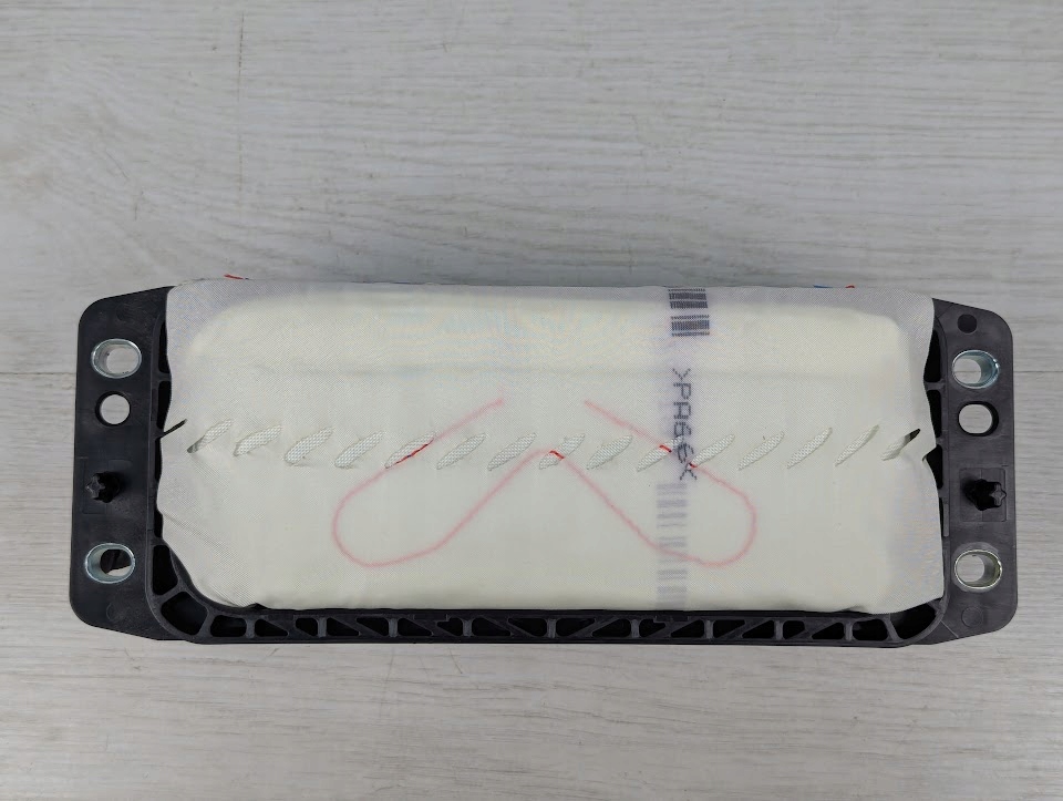 фото №1, Подушка безопасности подушка пассажира volkswagen passat b8 3g0880204d