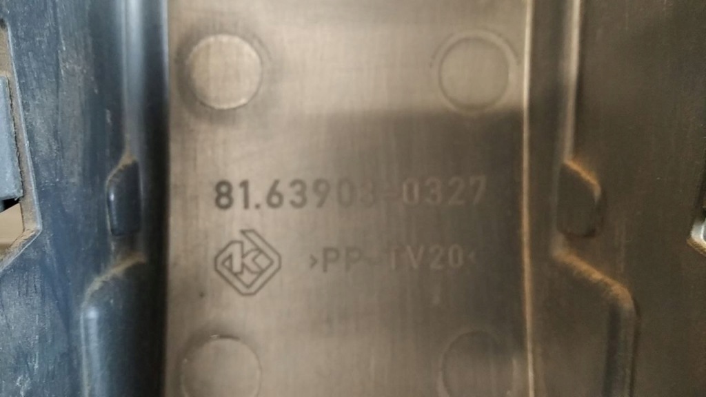 Полка рамка тахографа man tgz tgs 81639030327 Киев