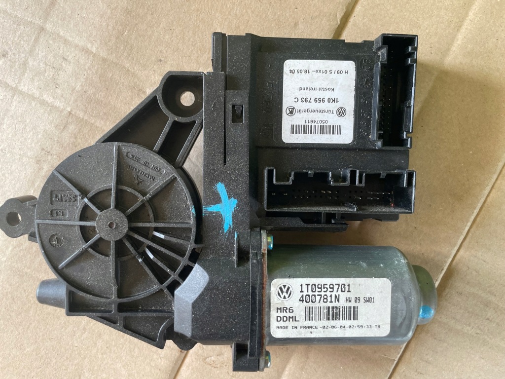 фото №1, Моторчик volkswagen оригінальний номер 1t0959701d