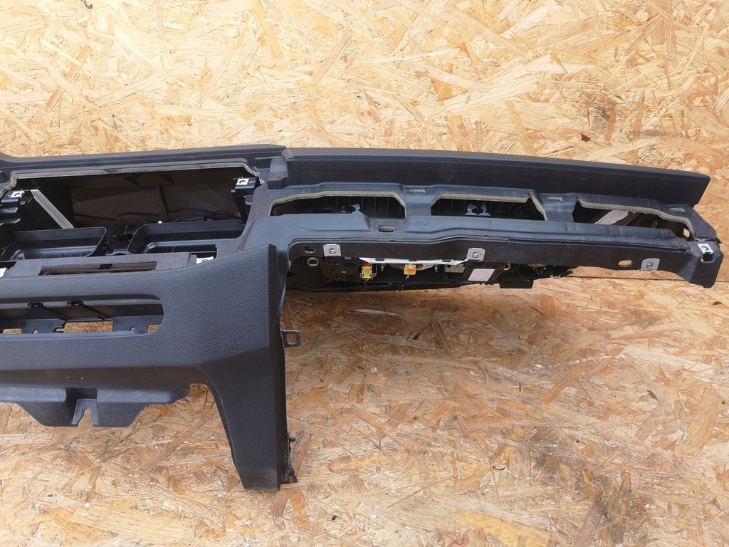 фото №11, Audi a4 b9 приборная панель подушки безопасности ремни оригинал