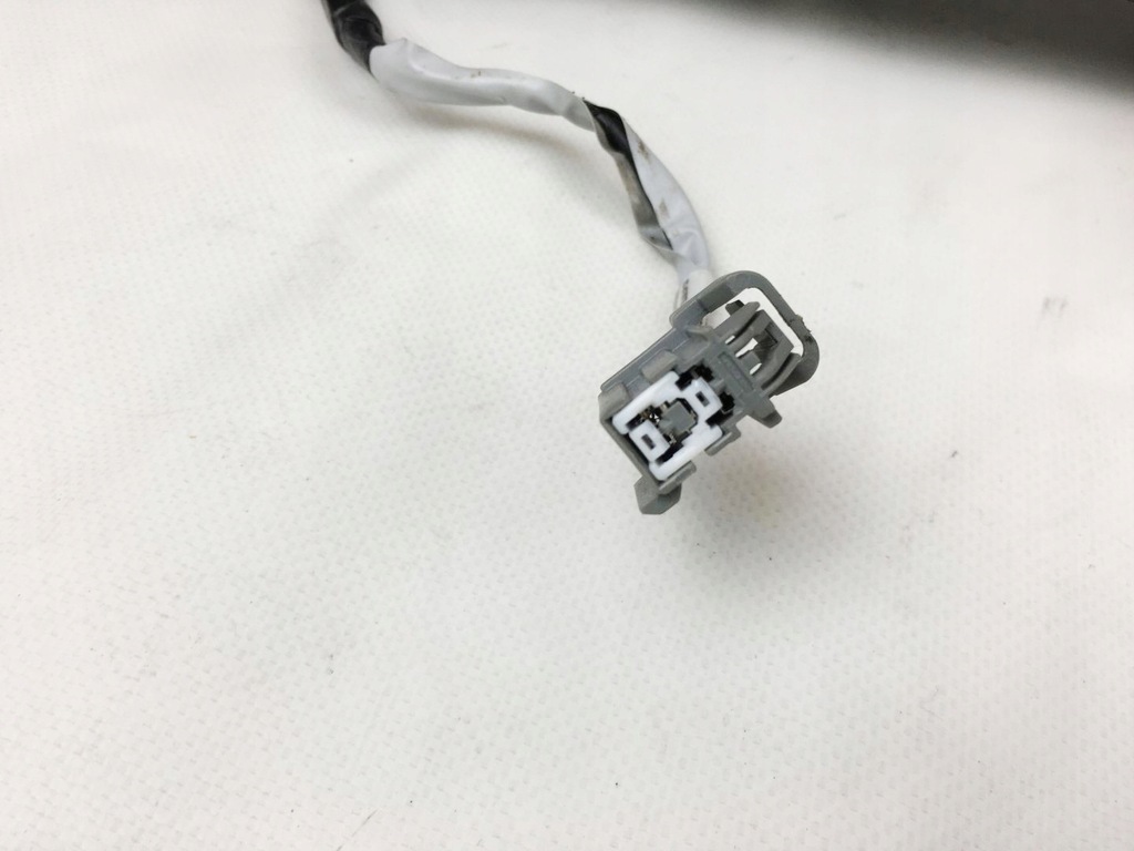 фото №10, Fusion mk5 13- молдинг крышки задний usa sedan