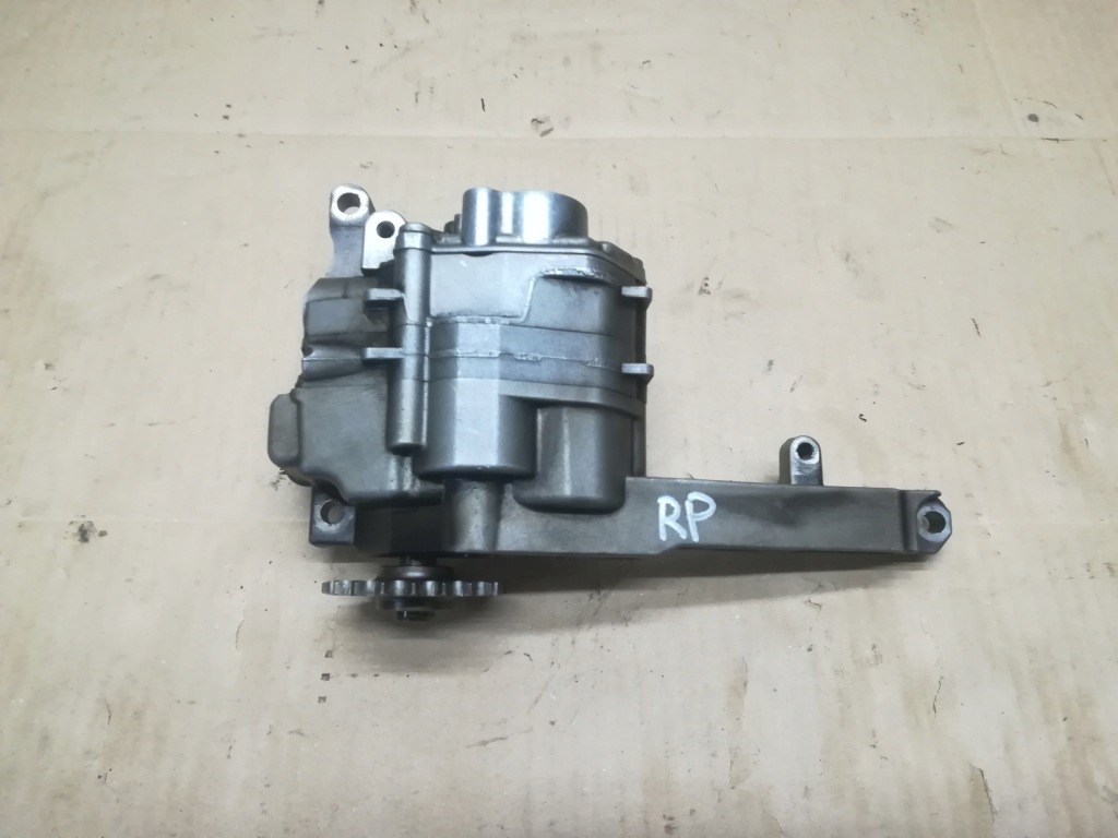 фото №1, Mercedes насос масла 642180847 bdb !!!