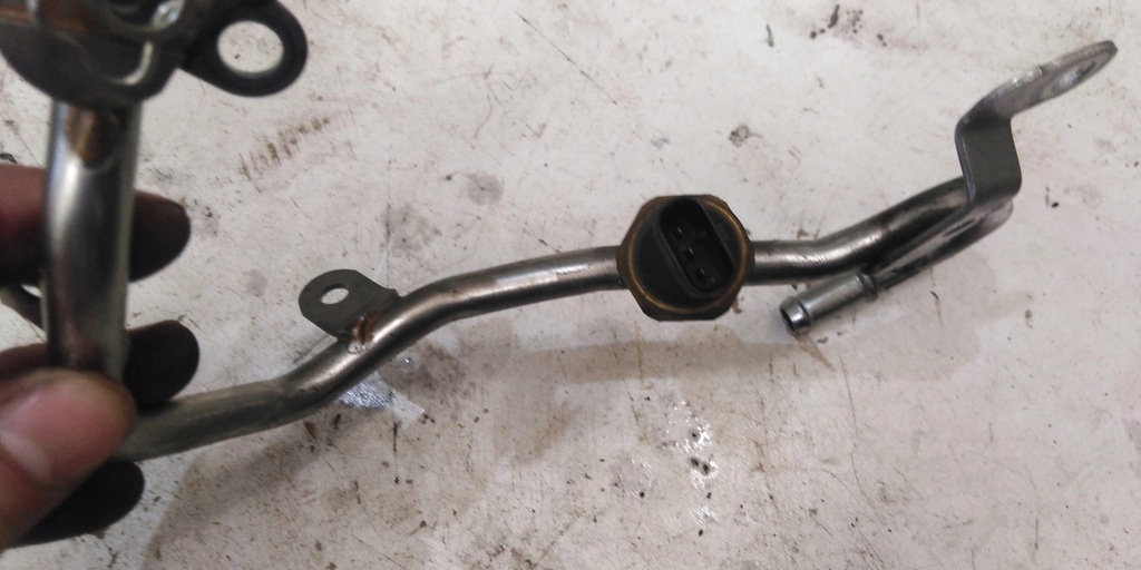 фото №3, Mercedes w223 2.9d трубка топлива a6560704300