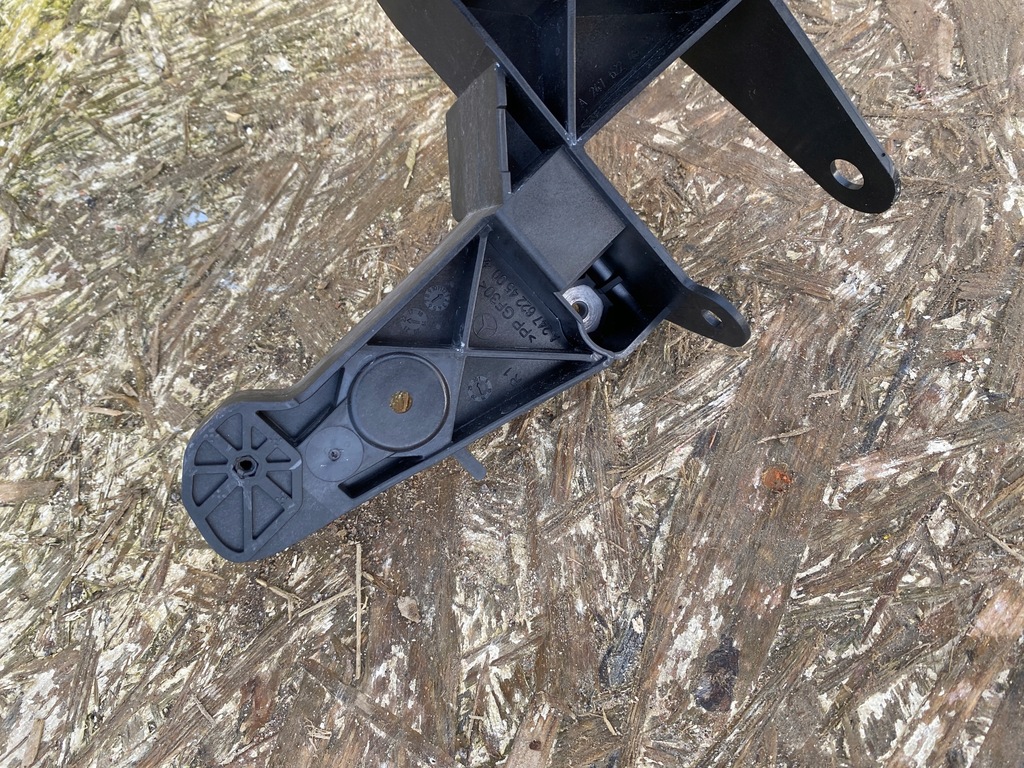 фото №13, Pas передний усилитель mercedes glb x247 a2476224300 a2476224500