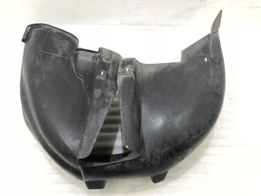 фото №1, Подкрылок правый задняя volkswagen passat b5 3b0810972h