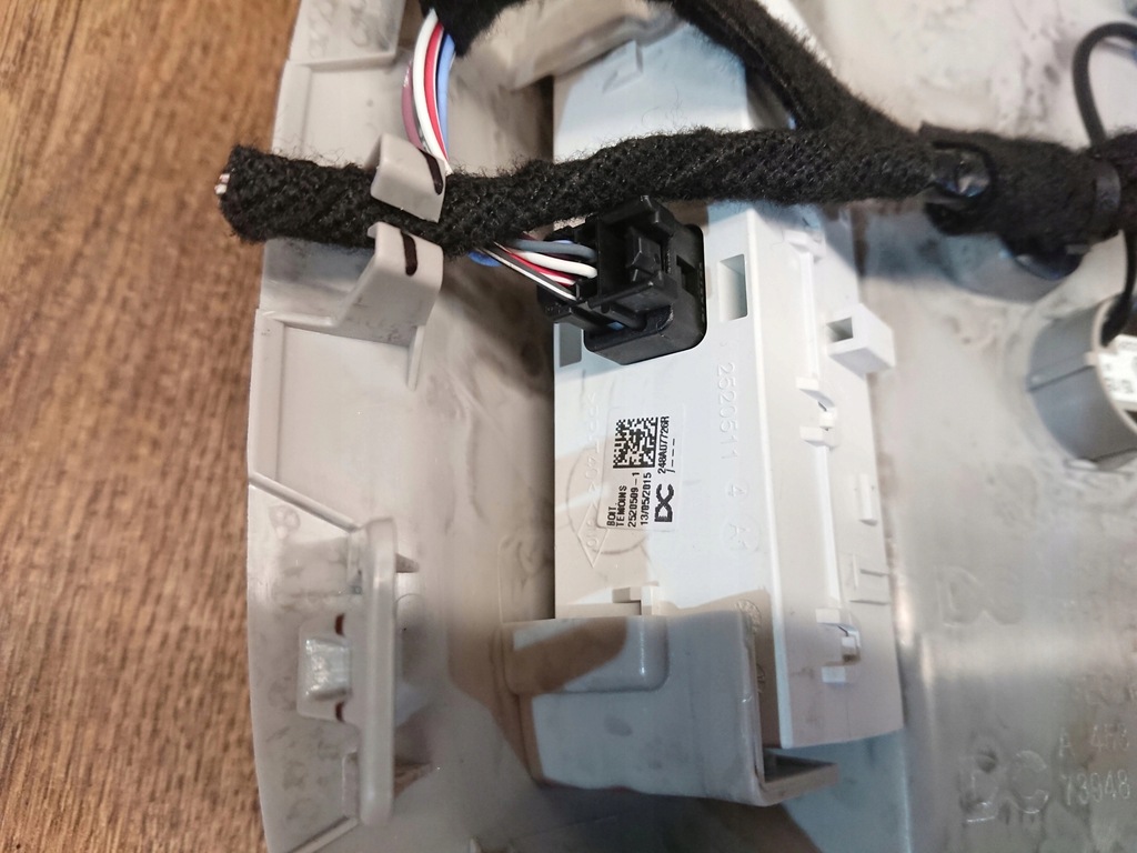 фото №7, Renault twingo iii лампа освітлення 739481634r