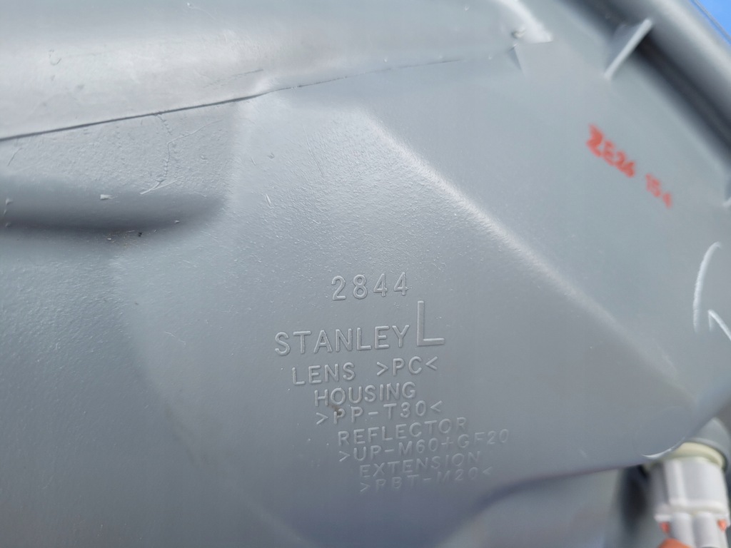 фото №10, Toyota yaris verso lift 02-05 2002-2005 фара лампа левая