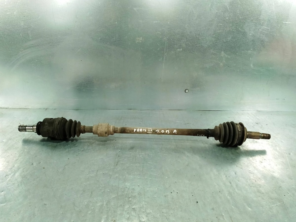 фото №1, Приводной вал правая перед toyota yaris ii 06-11 1.0