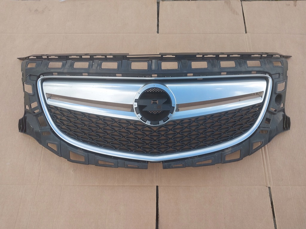 фото №1, Решётка радиатора бампера opel insignia a opc оригинал