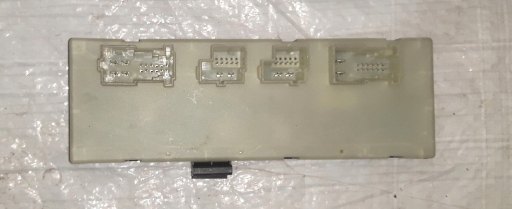 фото №1, Bmw 5 g31 модуль блок керування кришки