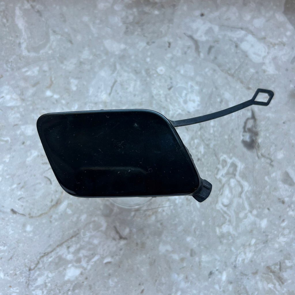 фото №1, Audi a3 8v5 2012-2016 sedan заглушка фаркоп перед 8v5807241