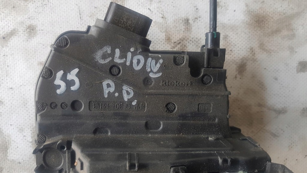 фото №2, Замок дверь правый перед renault clio iv 805024563r