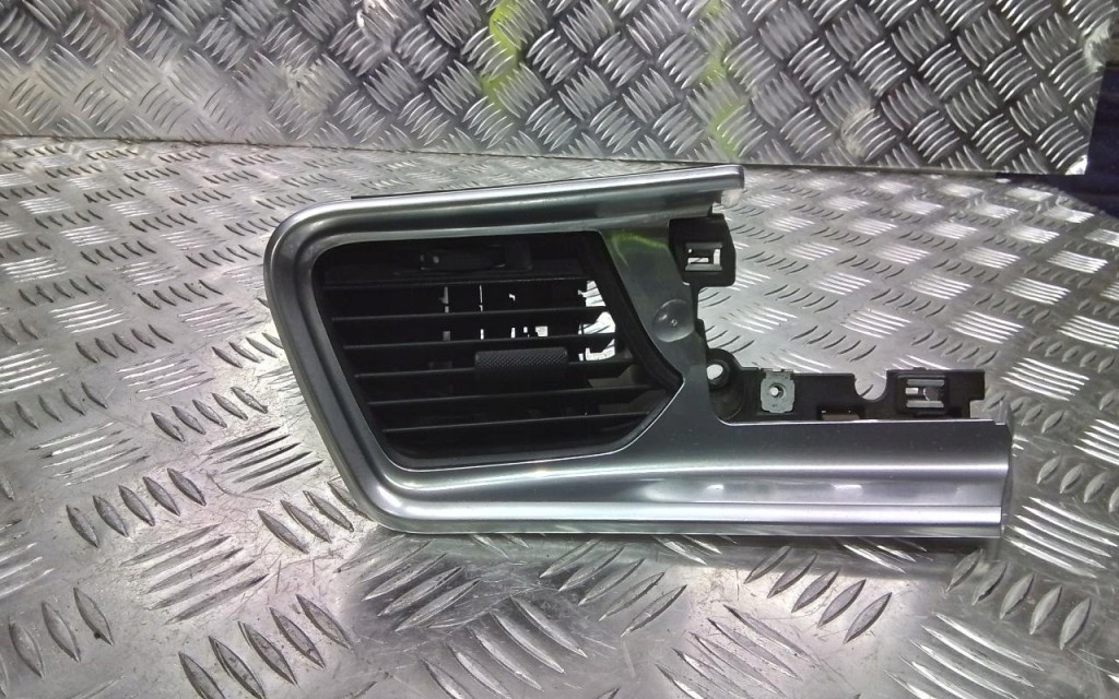 Купити Panamera 971 решітка обдув ліва 971857715d