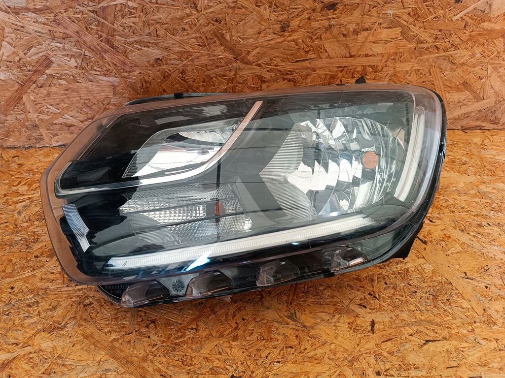 фото №13, Лампа лівий перед фара eu 260609367r dacia duster ii 2015- led