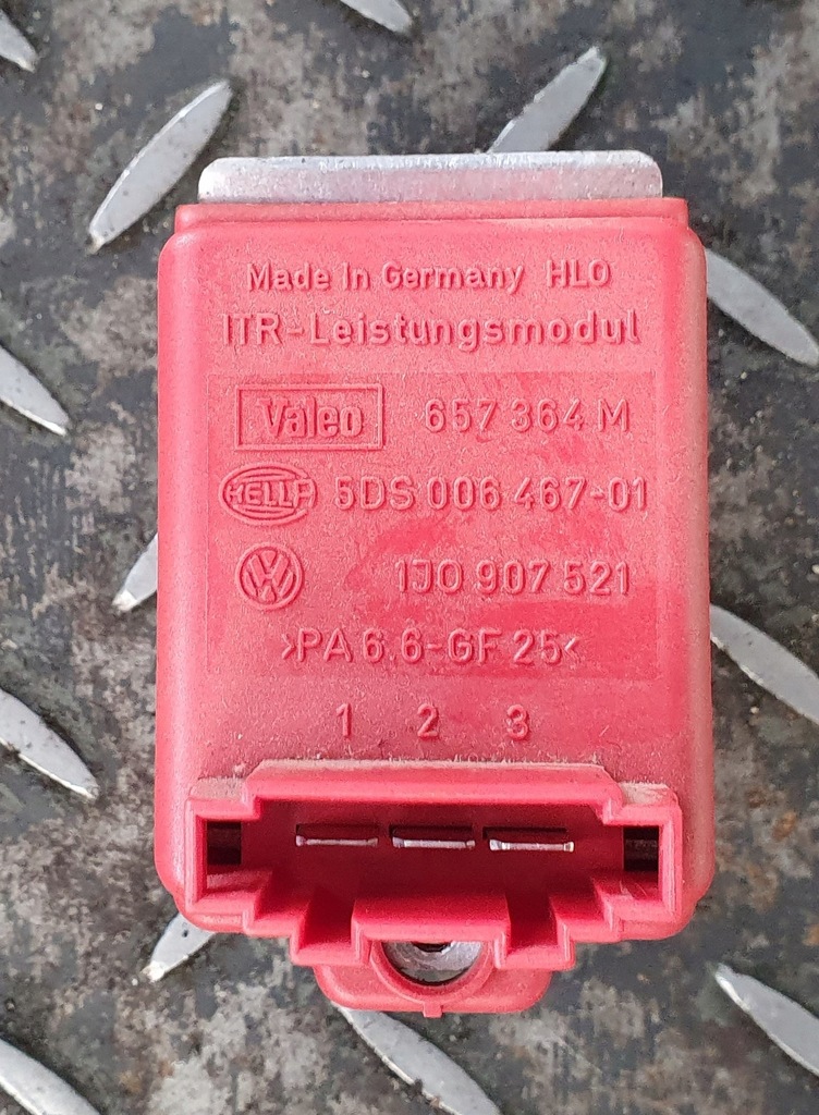 фото №1, Резистор вентилятор audi a3 8l lift