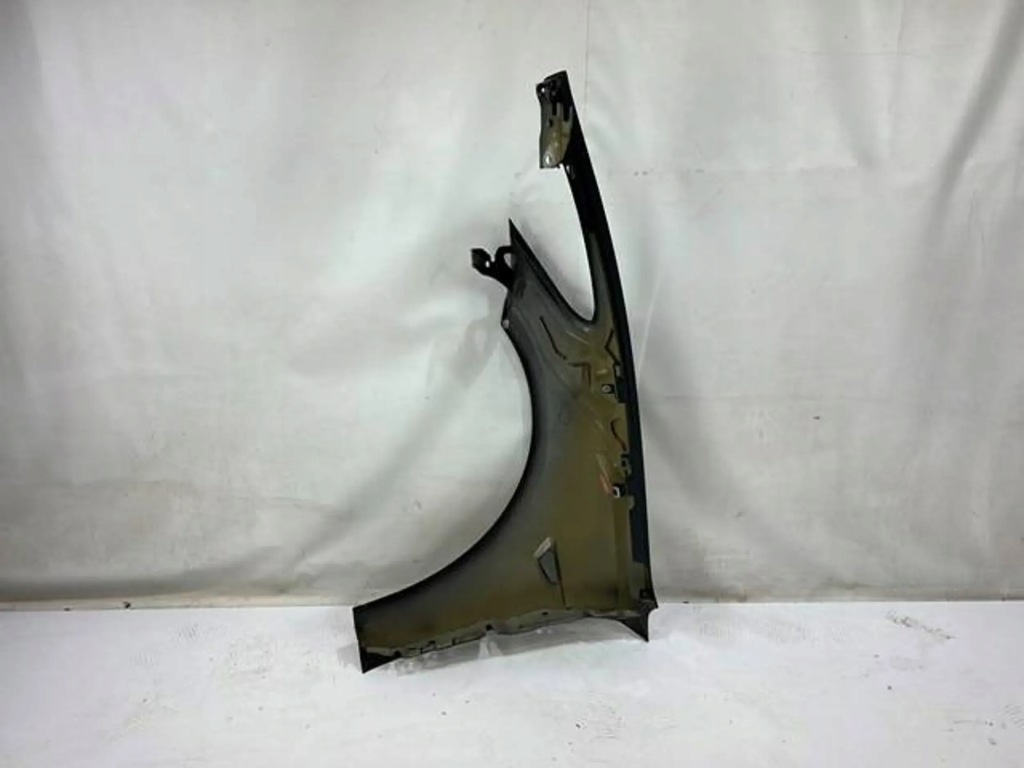 Tesla model 3 крило правий передній перед Недорого