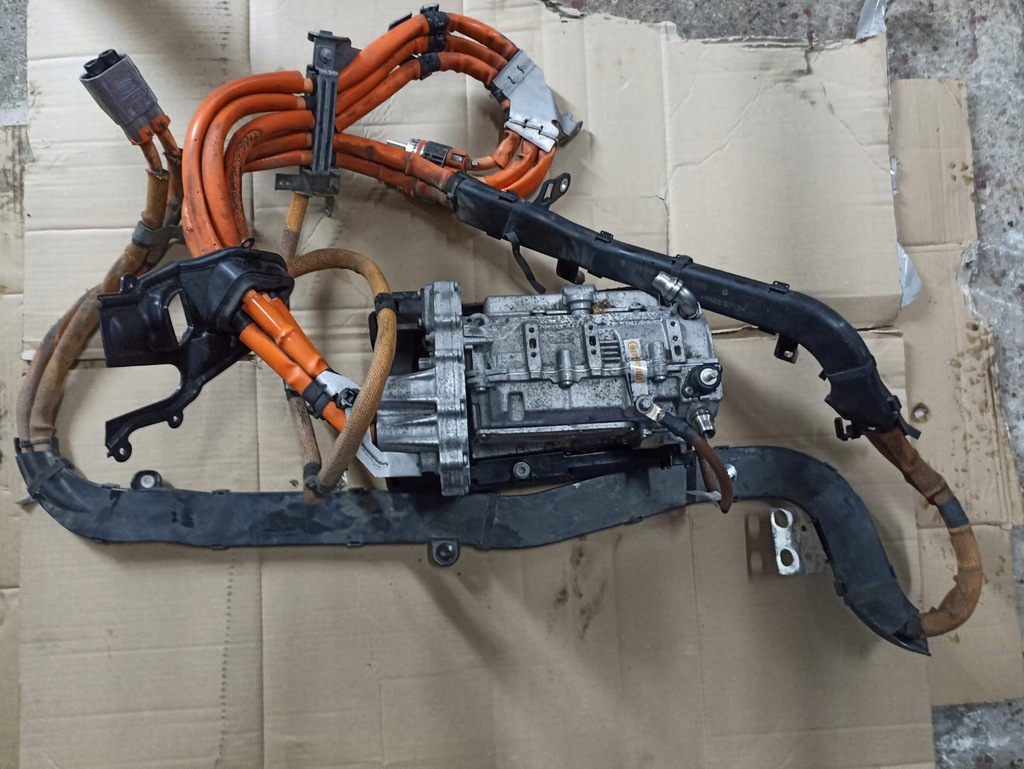 фото №5, Mercedes w205 c-klasa инвертор инвертор гибрид аккумулятор