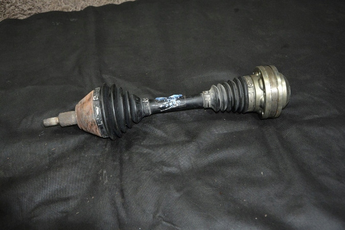 фото №1, Привідний вал ліва skoda fabia 6r0407763e