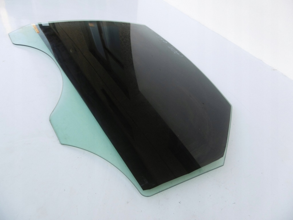 фото №3, Скло двері лівий задня задня volvo s40 ii