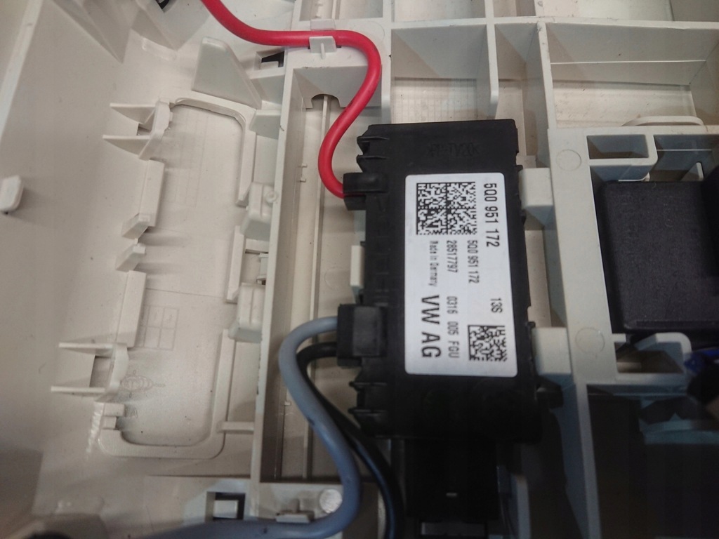 фото №7, Vw passat b8 лампа потолочный 5g0867489b