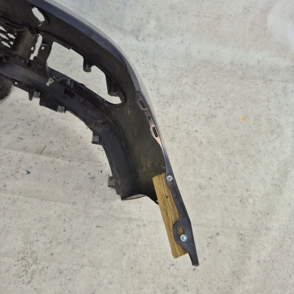 Mazda 3 i hb рестайлинг  06-09 бампер перед передний в Украине