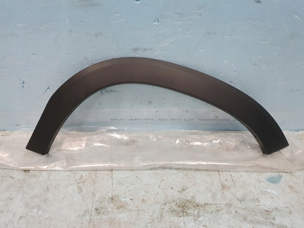 фото №1, Молдинг крыла dacia duster 2 ii правая перед nowa