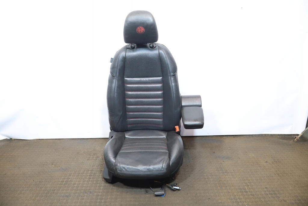 фото №1, Сиденье пассажира alfa romeo giulietta