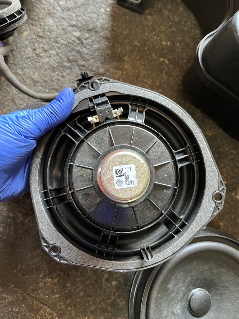 фото №5, Alfa romeo stelvio динамики harman cardon