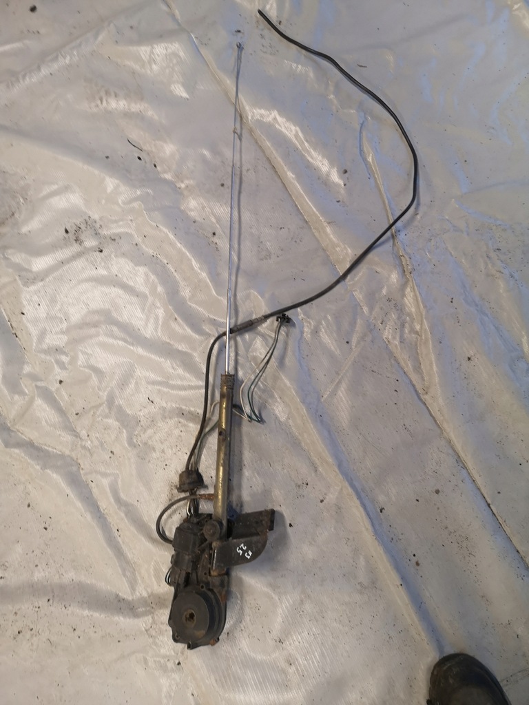 фото №1, Jeep cherokee xj антенна радио wysówana