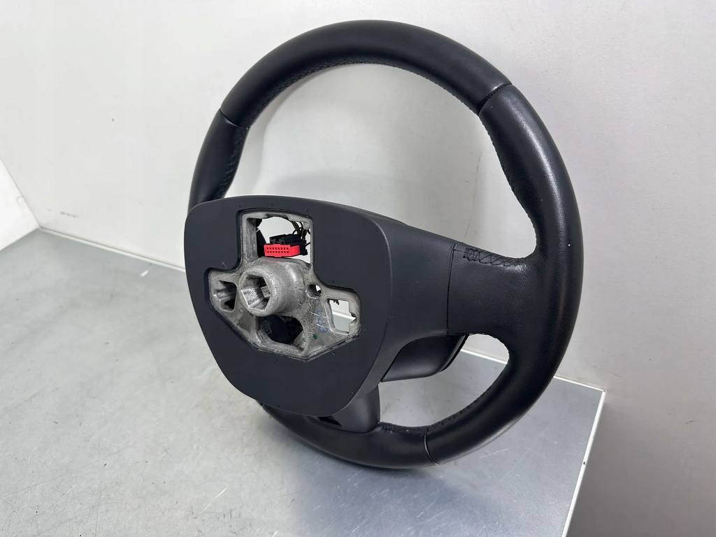 фото №15, Ford grand c-max 2016 кермо