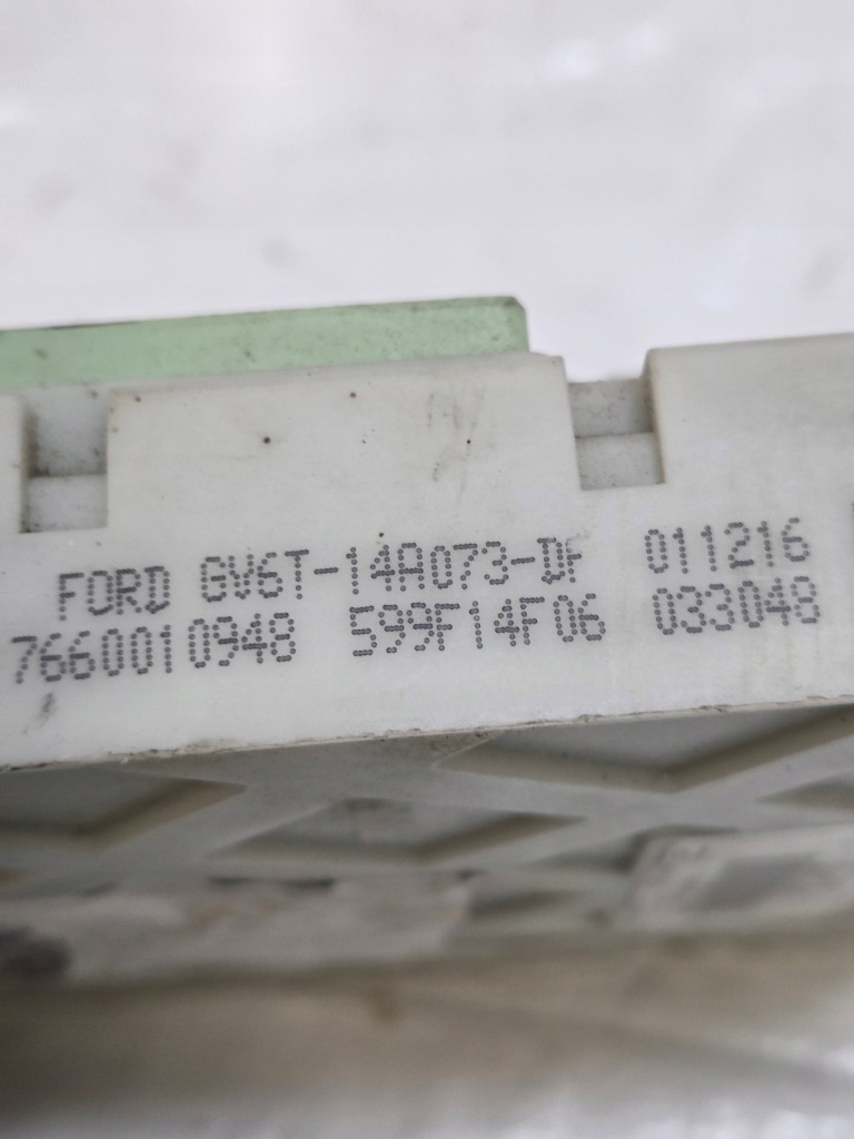 Модуль блок управления bsi коробка предохранитель. ford grand c-max mk2 gv6t-14a073-df Недорого