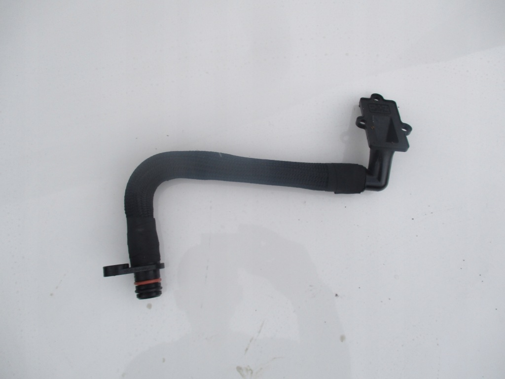 фото №2, Шланг трубка вентиляція картера оливи cupra formentor audi rs3 rsq3 ttrs 2.5 tfsi