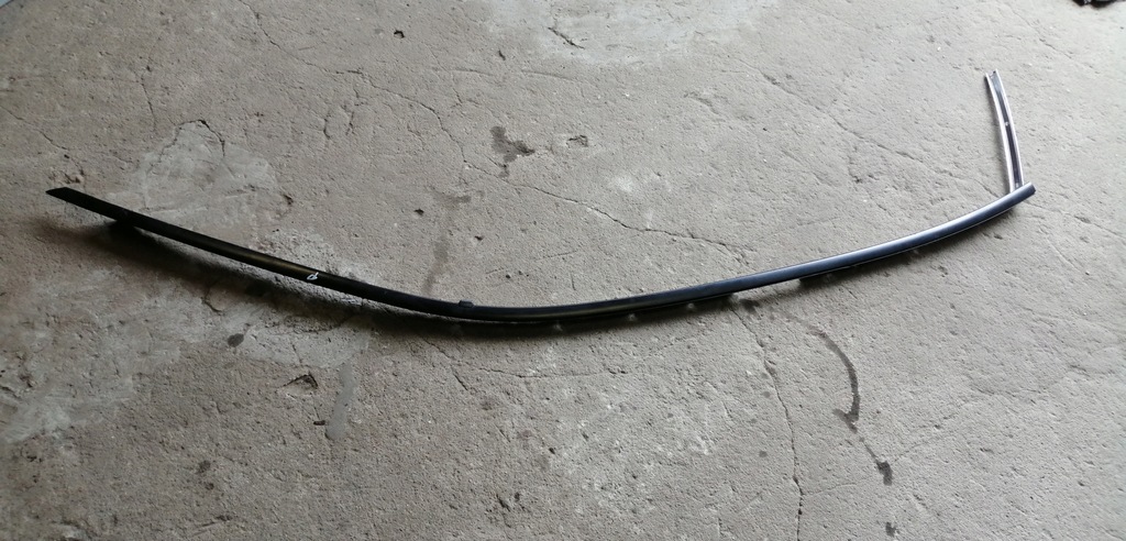 фото №1, Subaru legacy iv молдинг дверь крыша sedan