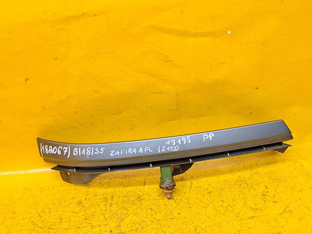 фото №1, Молдинг pod фара правый перед zafira a цвет z155 90580652